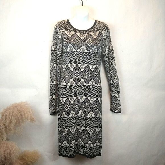 Women's black and white Long Sleeve  Aztec print Knit Sweater dress sz S Western - Picture 1 of 10